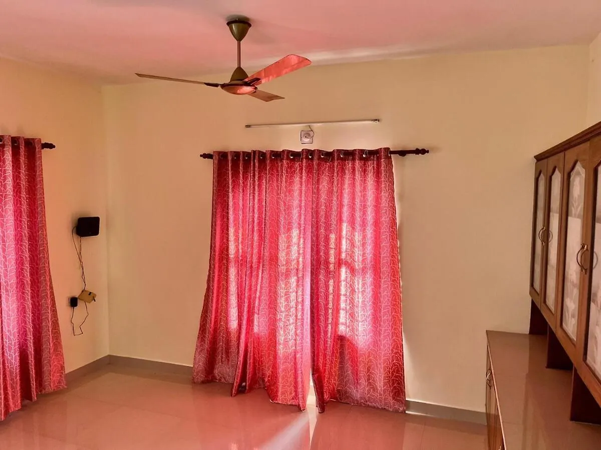 3Bhk Spacious Villa Near Rajagiri Hospital Kochi