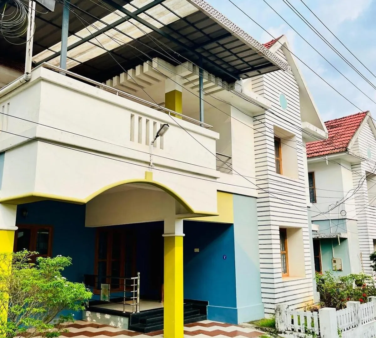 Holiday home 3Bhk Spacious Villa Near Rajagiri Hospital Kochi India