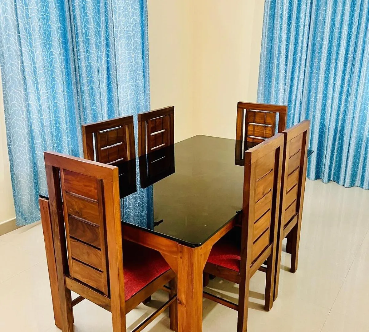 3Bhk Spacious Villa Near Rajagiri Hospital Kochi Inde